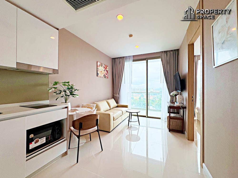 Sea View 1 Bedroom Corner unit at The Riviera Wongamat for Sale Image 1
