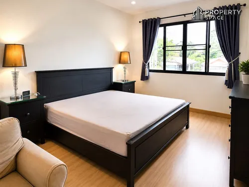 modern-corner-3-bedroom-townhome-in-delight-cozy-pattaya-or-fully-furnished-and-move-in-ready-ps2552