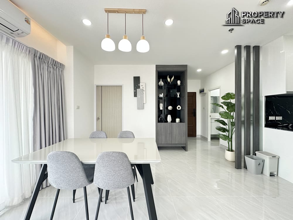 spacious-corner-2-bedroom-sea-view-condo-at-view-talay-5c-with-direct-beach-access-ps2554 6