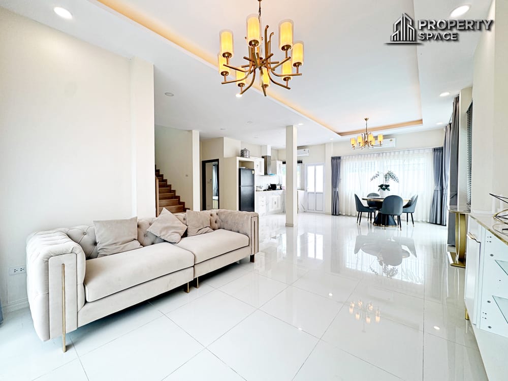 Pet-Friendly 5 Bedroom Pool Villa at Dusit Garden 6 Pattaya For Rent Image 5