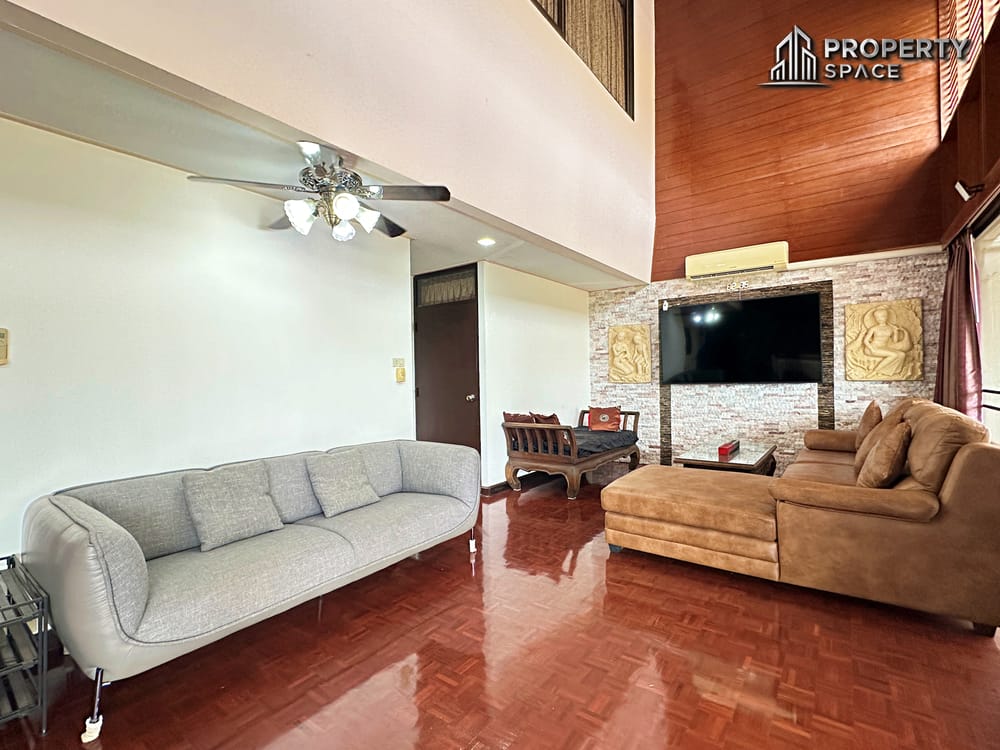 Spacious 3 Bedroom Duplex at Panchalae Jomtien 1 Minute to Beach For Sale Image 5