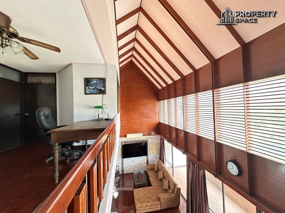 Spacious 3 Bedroom Duplex at Panchalae Jomtien 1 Minute to Beach For Sale Image 3