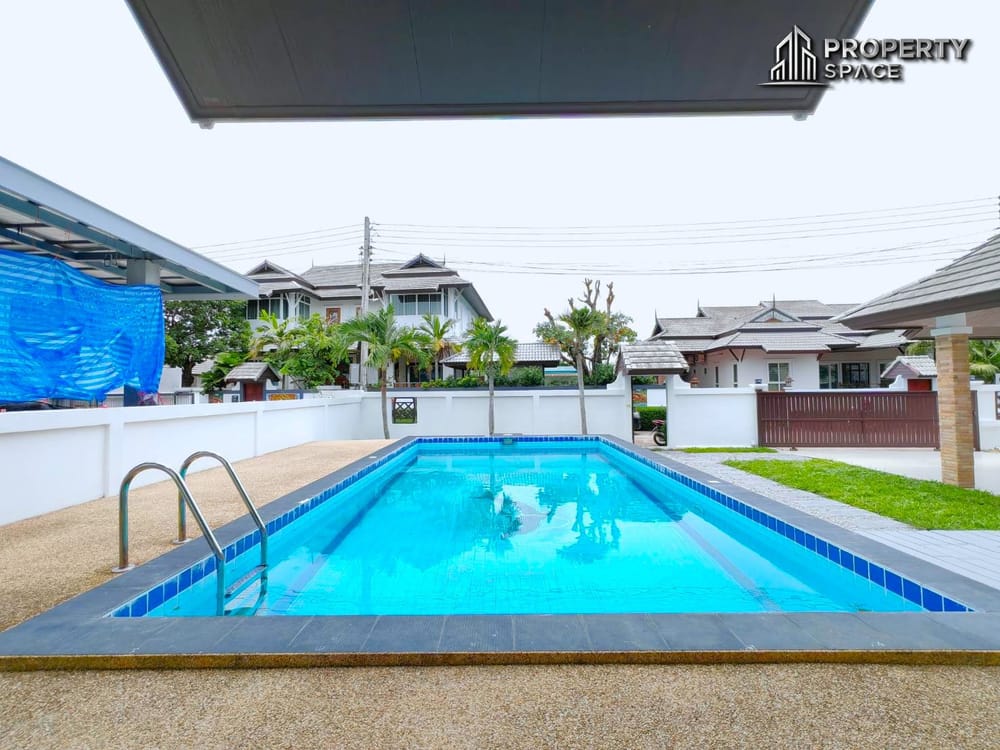 4 Bedroom Pool Villa For Rent in East Pattaya Large Garden & Small Dogs Allowed Image 5