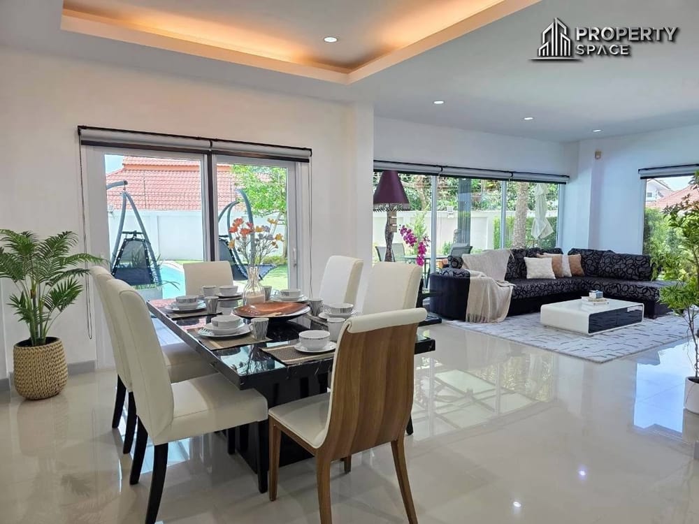 Private 3 Bedroom Pool Villa with Large Garden at Patta Village Pattaya For Rent Image 5