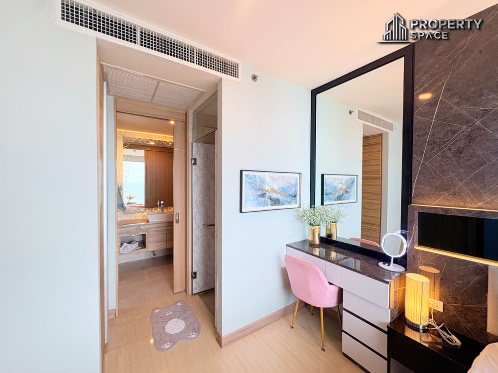 1 Bedroom Sea View Condo for Rent at The Riviera Jomtien 32nd Floor & Fully Furnished Image 4
