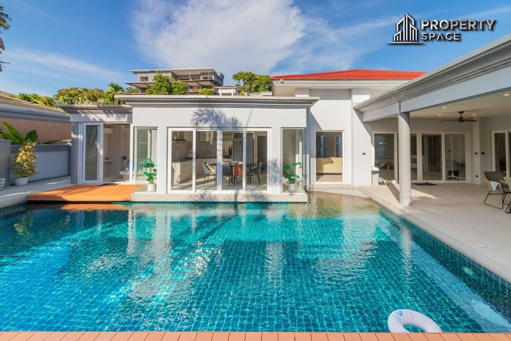 Luxury 5 Bedroom Pool Villa at Siam Royal View Pattaya For Rent Image 1