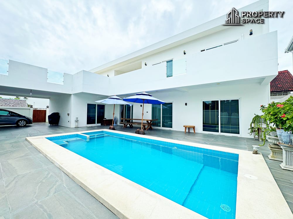 spacious-5-bedroom-pool-villa-in-east-pattaya-for-sale-ps2615 1