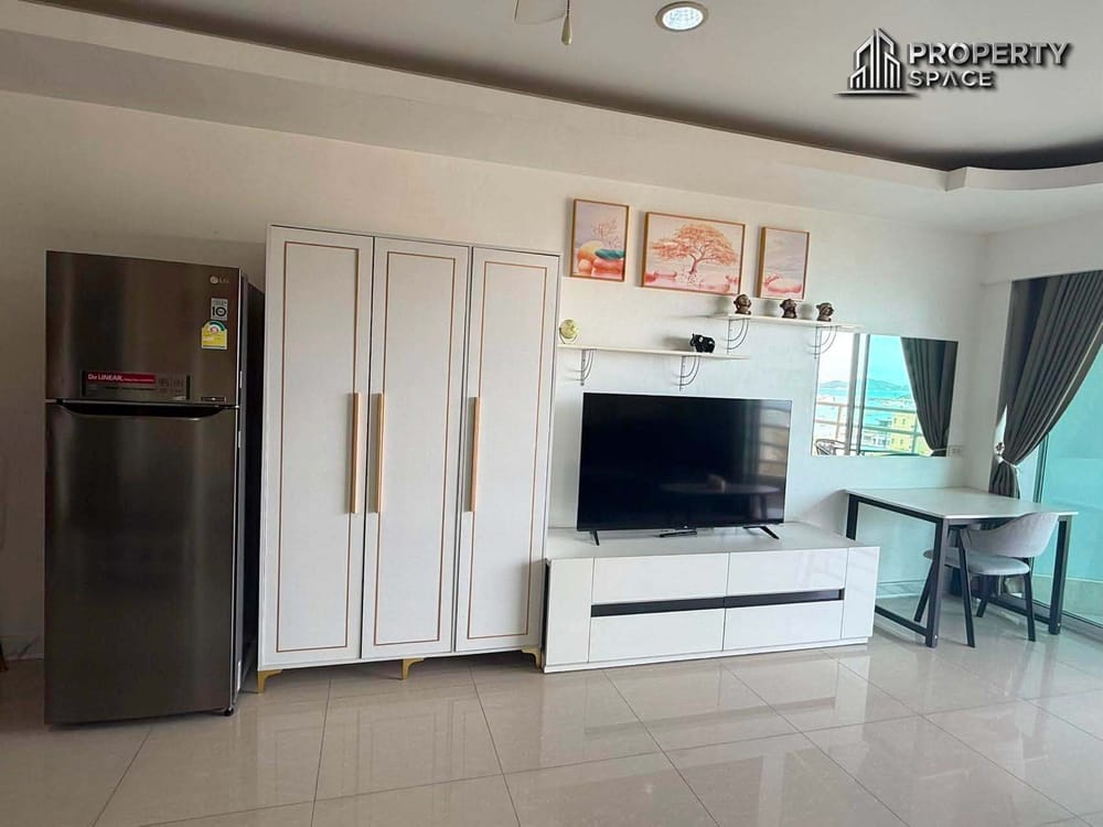 Foreign Quota Sea View Studio at View Talay 6 Next to Central Pattaya For Sale Image 6