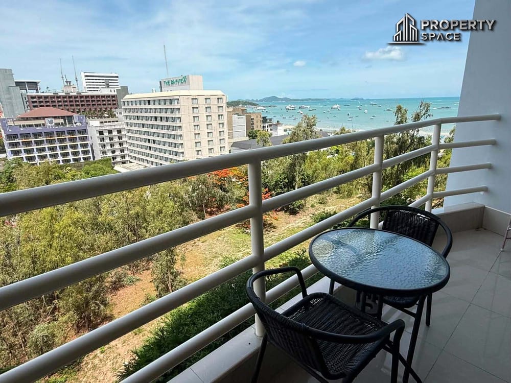 Foreign Quota Sea View Studio at View Talay 6 Next to Central Pattaya For Sale Image 1