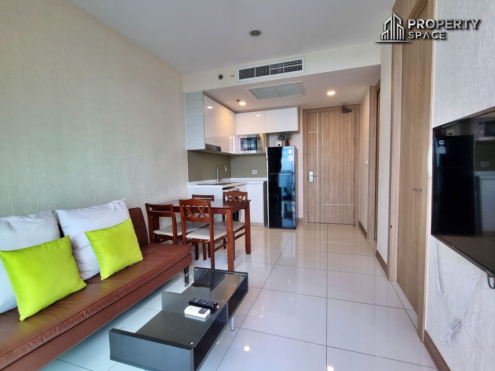 Sea View 1 Bedroom In Riviera Wongamat Condo For Rent Image 6