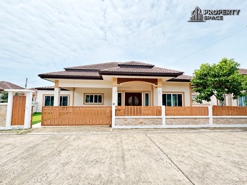 Specious 4 Bedroom House at PMC 4 Pattaya For Rent Image 1