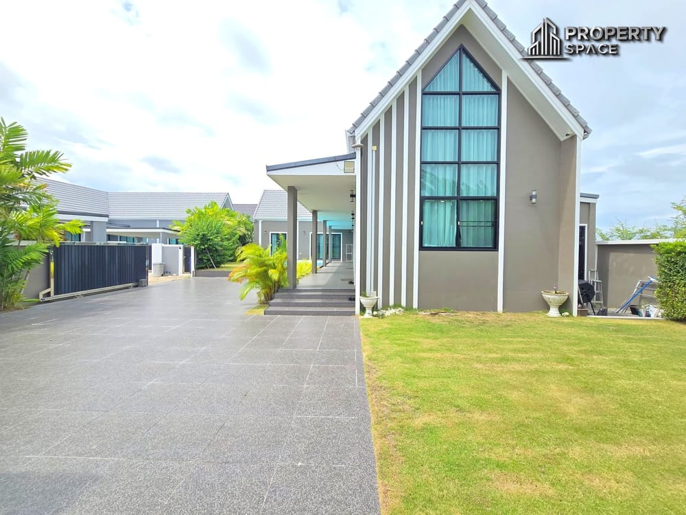 Luxury Brand-New 4 Bedroom Private Pool Villa Near Mabprachan Lake For Rent Image 5