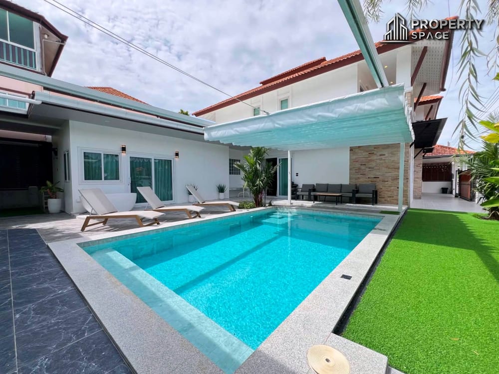 Brand-New 5 Bedroom Pool Villa Near Jomtien Beach with Sauna, Steam Room and Jacuzzi Image 3
