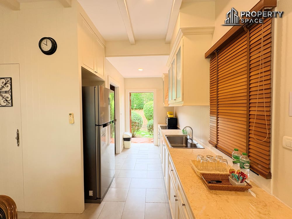 single-storey-3-bedroom-pool-villa-at-nusa-chivani-na-jomtien-for-rent-ps2633 6