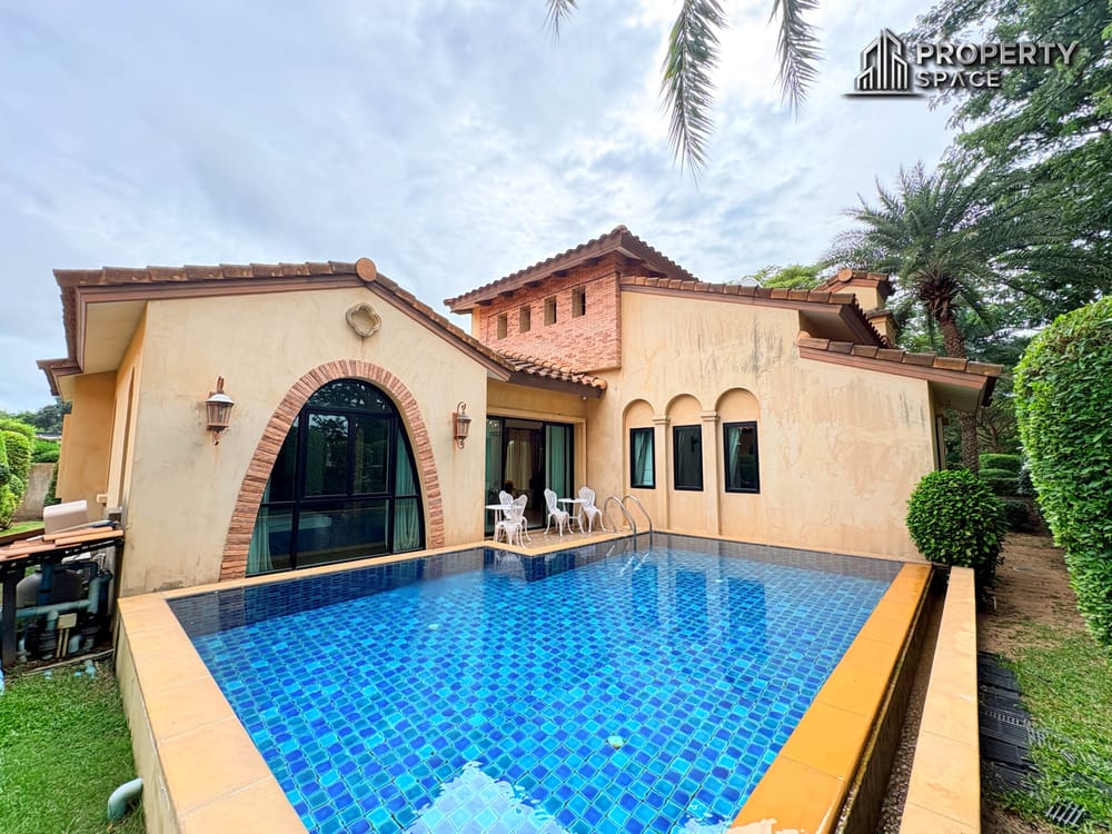 Single-Storey 3 Bedroom Pool Villa at Nusa Chivani Na Jomtien For Rent Image 1