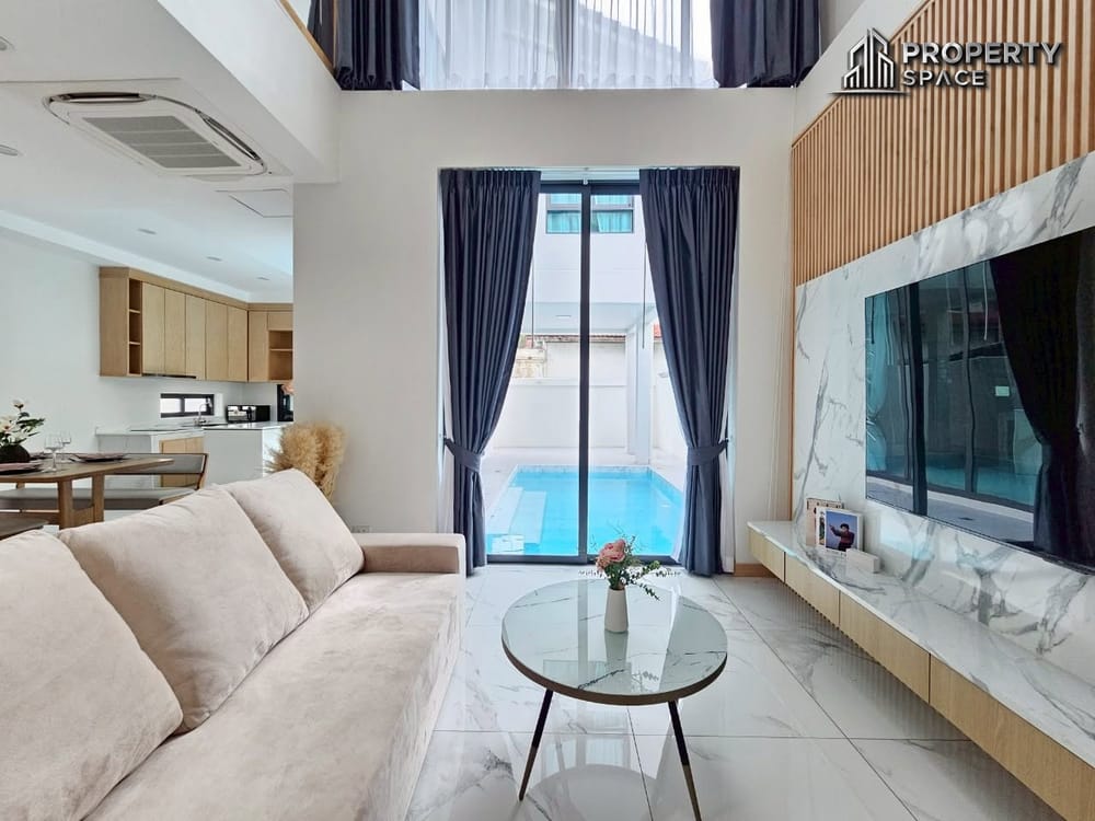Brand-New 3 Bedroom Pool Villa in East Pattaya Saltwater Pool, Jacuzzi & Small Pet-Friendly Image 4