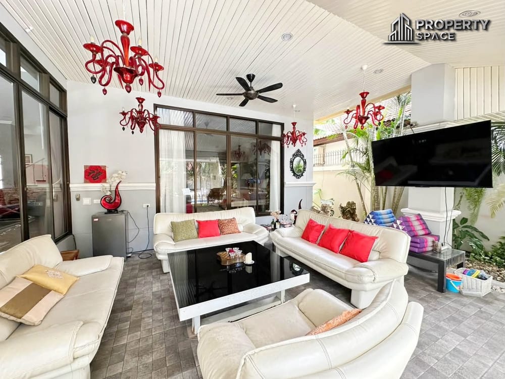 pet-friendly-4-bedroom-pool-villa-in-jomtien-secured-compound-for-rent-ps2637 6