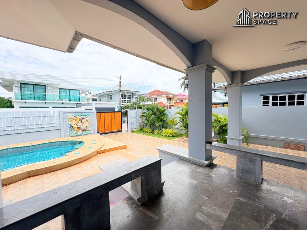Dog-Friendly 3 Bedroom Pool Villa at View Point Jomtien 5 Minutes to Jomtien Beach For Rent Image 4