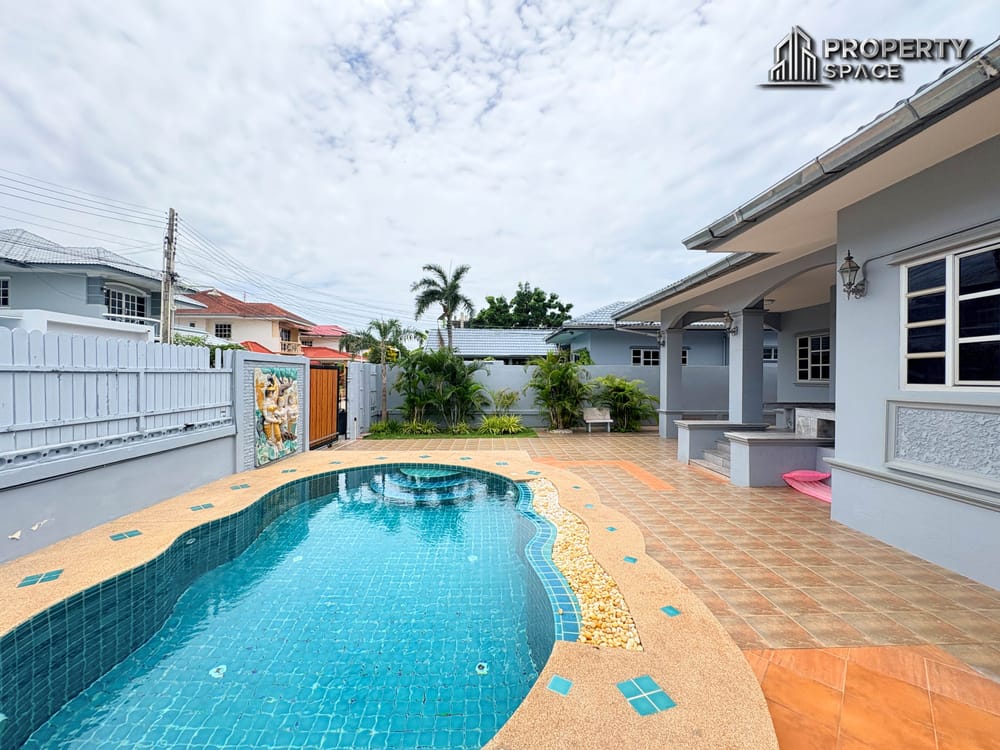 Dog-Friendly 3 Bedroom Pool Villa at View Point Jomtien 5 Minutes to Jomtien Beach For Rent Image 3
