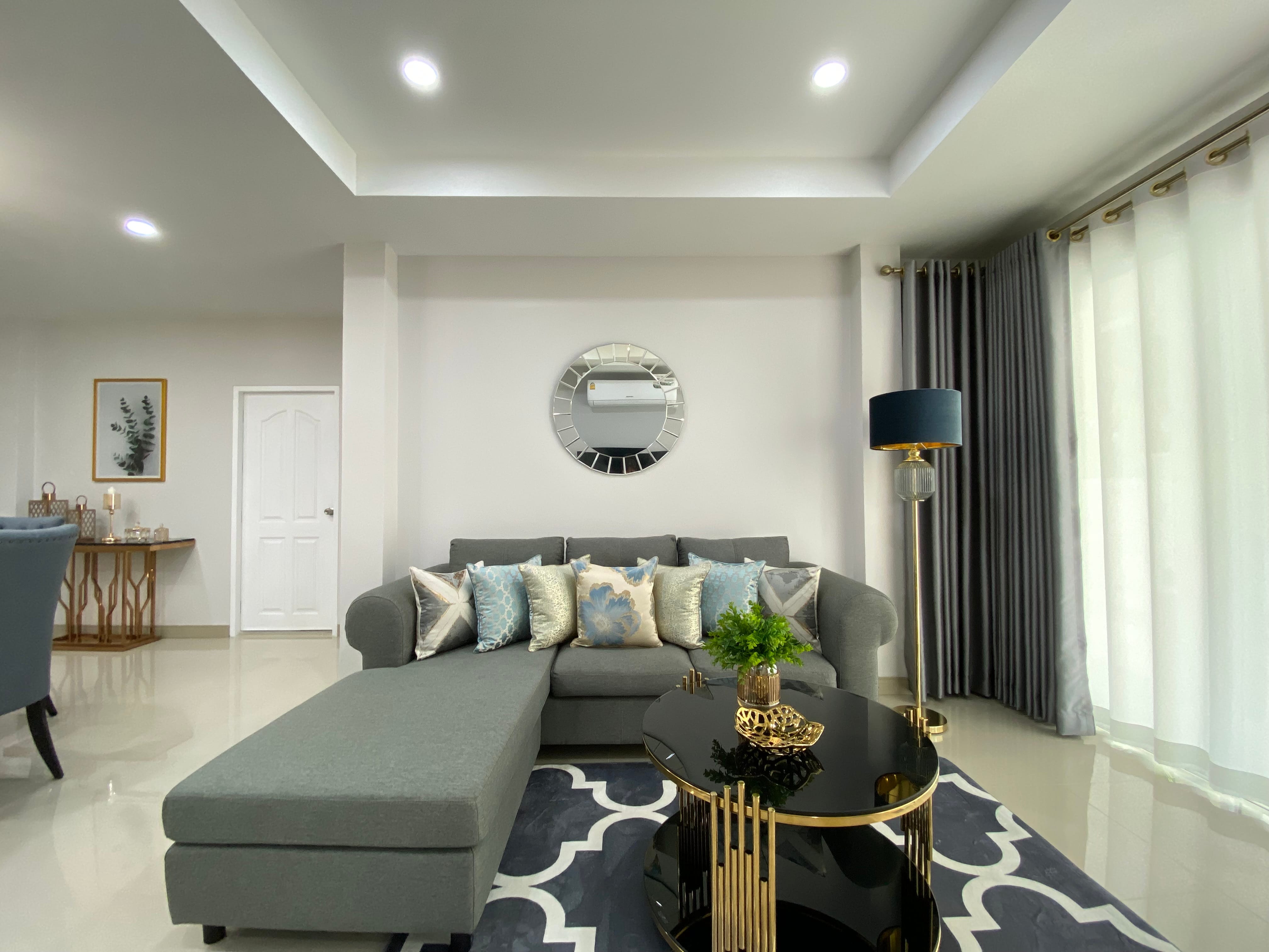 Modern 4 Bedroom Villa In Rachawadee Villa For Rent Image 6