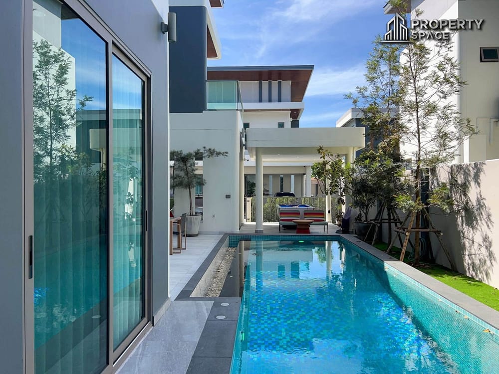 Luxury 5 Bedroom Pool Villa Near Mabprachan Lake Saltwater Pool & Near International Schools Image 4