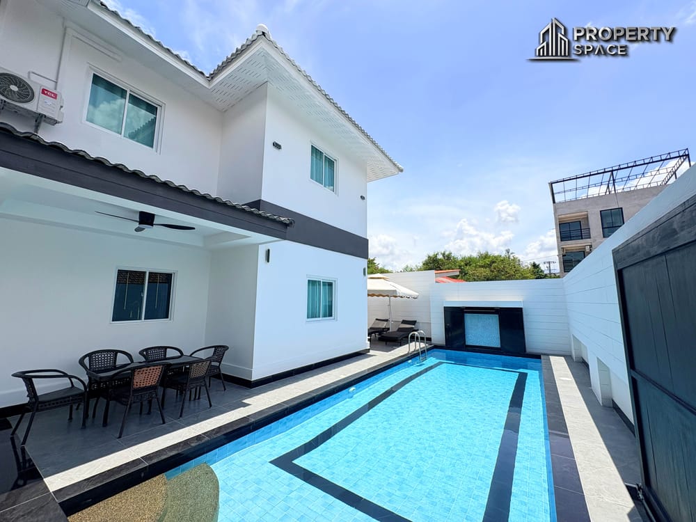 Brand-New 6 Bedroom Pool Villa at Pattaya Lagoon South Pattaya For Sale Image 3