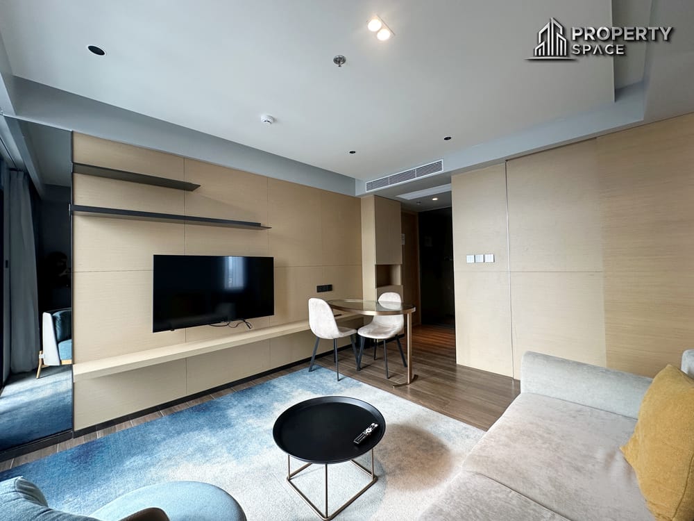 Sea View New 2 Bedroom Condo in Beverly Mountain Bay Pratumnak For Rent Image 6