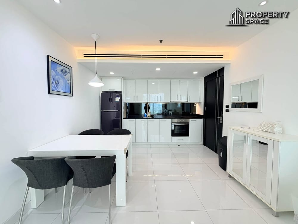 Sea View 2 Bedroom Condo at Sky Residences Pratumnak For Rent Image 5