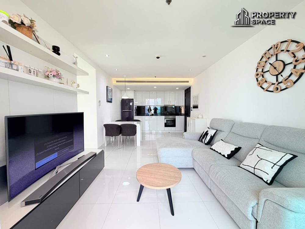Sea View 2 Bedroom Condo at Sky Residences Pratumnak For Rent Image 4