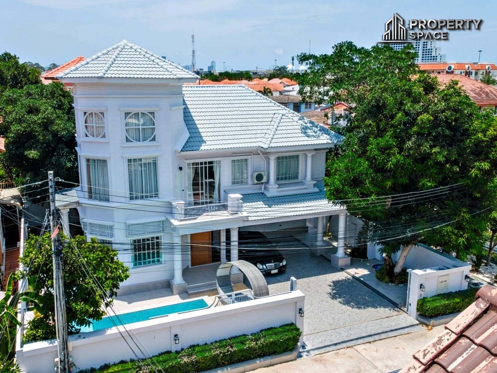 luxury-4-bedroom-pool-villa-in-north-pattaya-480-sqm-land-and-near-sukhumvit-for-sale-ps2680 2