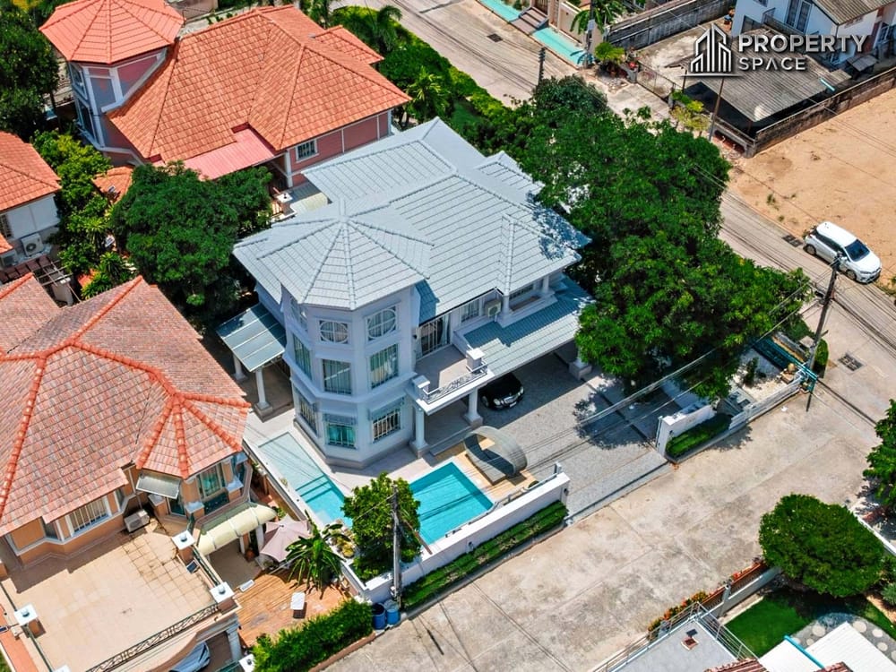 luxury-4-bedroom-pool-villa-in-north-pattaya-480-sqm-land-and-near-sukhumvit-for-sale-ps2680 3