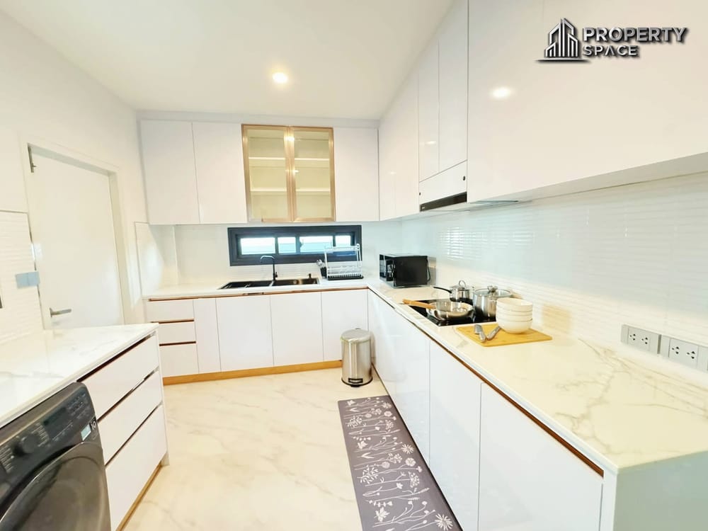 4 Bedroom House Near Tara Pattana International School in Supalai Parkville For Rent Image 6