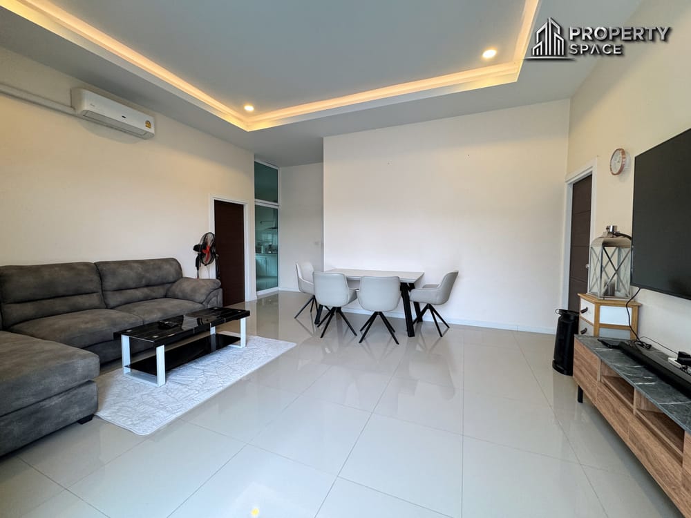 Pet Friendly Modern 3 Bedroom Pool Villa Near EFIP International School For Rent Image 5