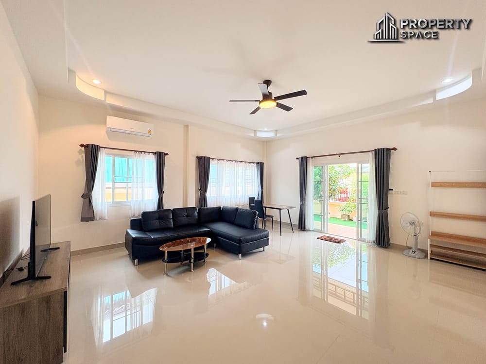 single-storey-2-bedroom-house-at-rose-land-and-house-pattaya-for-rent-ps2698 6
