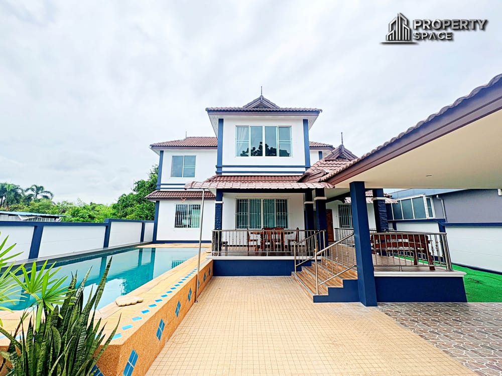 Spacious 3 Bedroom Pool Villa in Soi Siam Country Club Pattaya For Rent Image 1