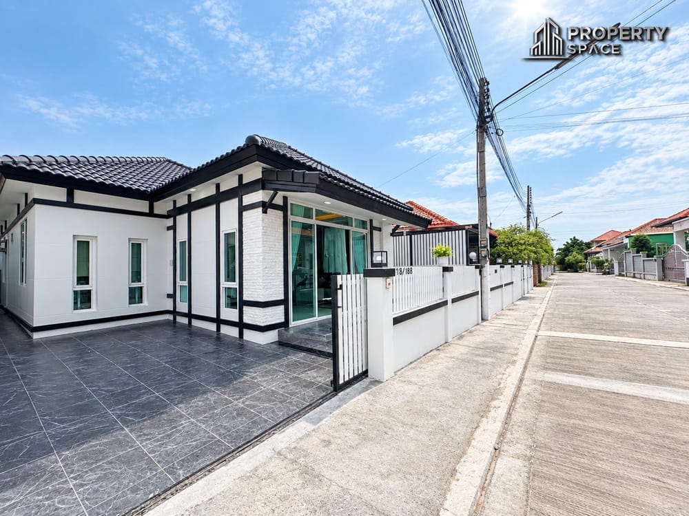 modern-3-bedroom-house-in-twpark-view-siam-country-club-pattaya-for-sale-ps2699 2