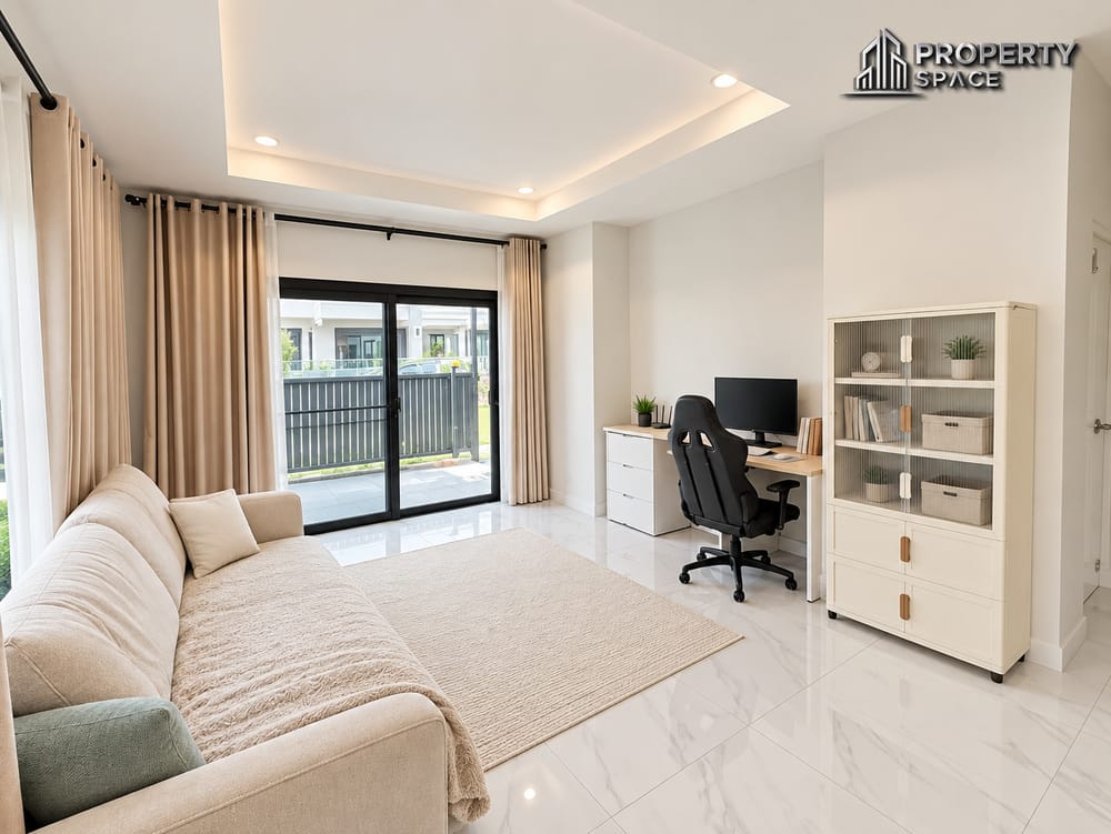 Urgent Sale Modern 4 Bedroom House at Supalai Park Ville Pattaya For Sale Image 4