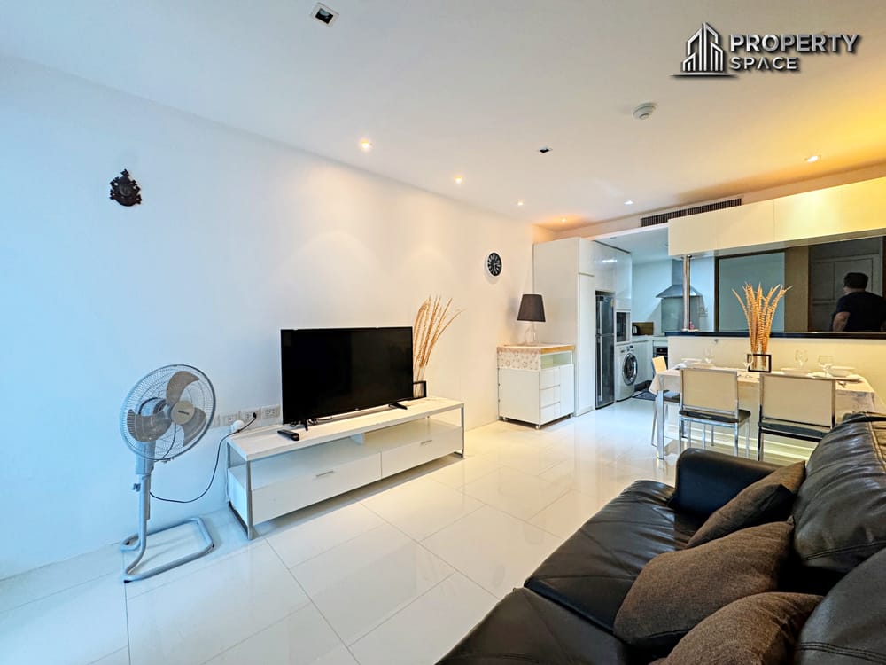 Private Beach Access 2 Bedroom Condo at The Sanctuary Wongamat For Sale Image 4