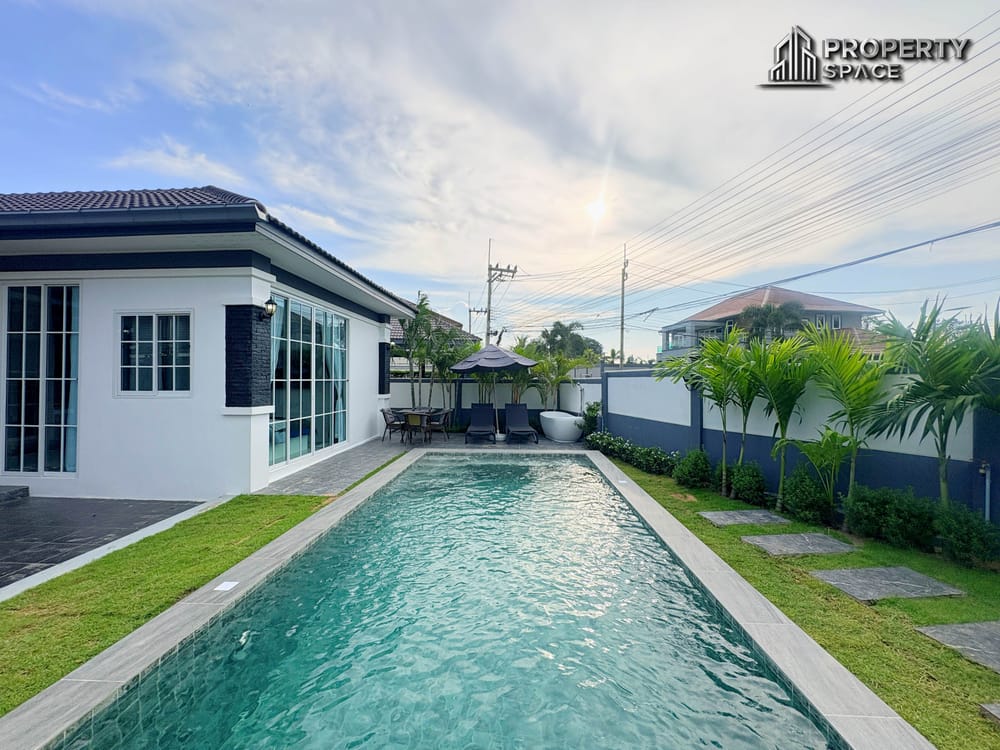 Pet-Friendly Modern 4 Bedroom Pool Villa With Garden Near Mabprachan Lake For Rent Image 4