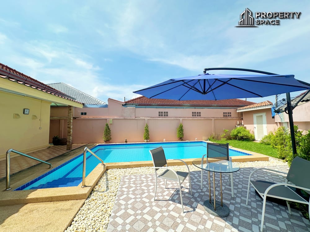 Spacious 3 Bedroom Pool Villa in Soi Noen Plubwan East Pattaya For Rent Image 5