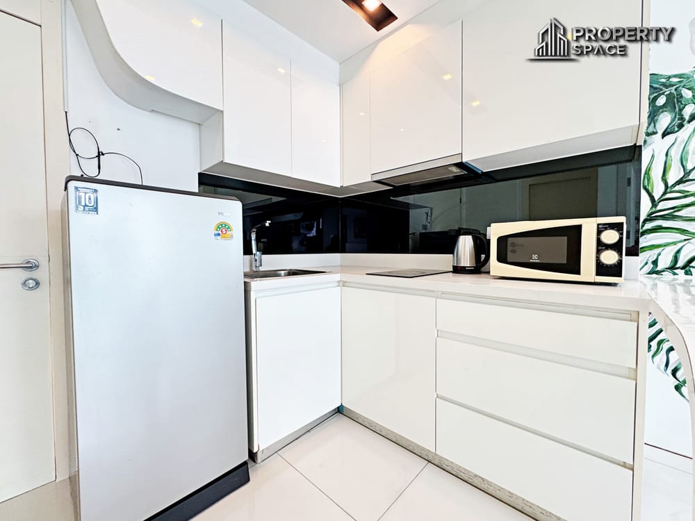 pool-view-1-bedroom-condo-in-city-center-residence-for-rent-ps2727 6