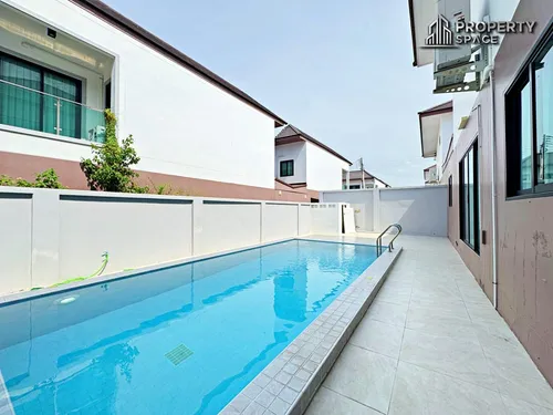 spacious-5-bedroom-pool-villa-at-chokchai-village-9-east-pattaya-ps2729
