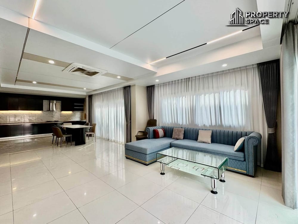 Pet-Friendly Modern 4-Bedroom Pool Villa in The Lake Huai Yai Pattaya Image 4