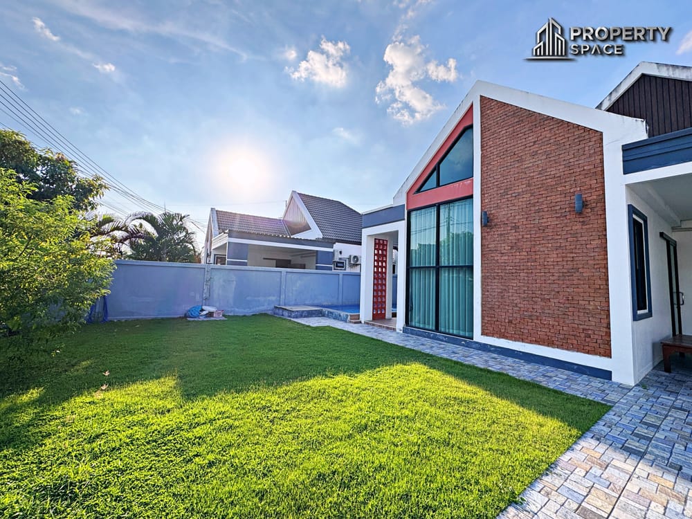 Pet-Friendly 3 Bedroom Pool Villa Near Mabprachan Lake Pattaya For Rent Image 4