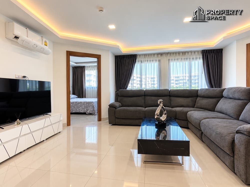 Foreign Quota 3 Bedroom Condo at The Maldives Jomtien For Sale Image 1