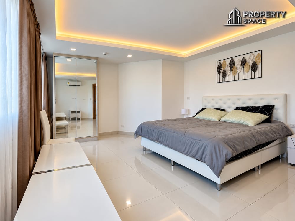 Foreign Quota 3 Bedroom Condo at The Maldives Jomtien For Sale Image 6