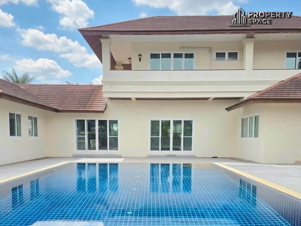 Luxury 5 Bedroom Pool Villa on 2,328 Sq.m. Land Just 500m From Mabprachan Lake For Sale Image 6