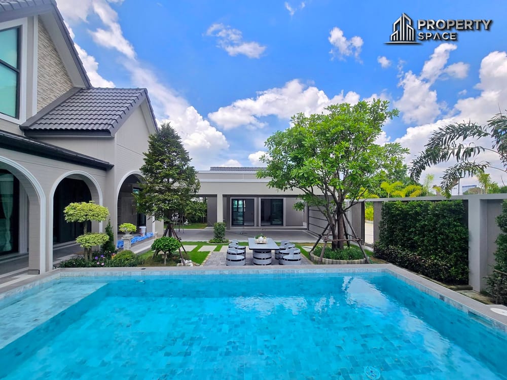 Brand-New Luxury 4 Bedroom Pool Villa Just 50 Metres from Mabprachan Lake For Sale Image 5