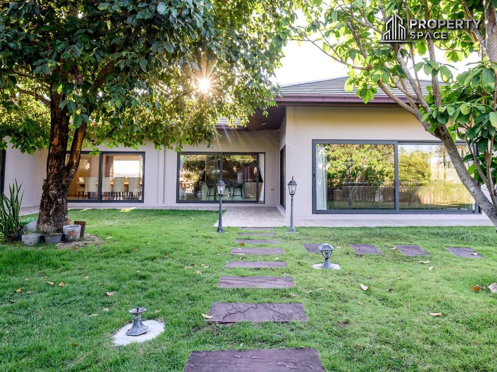 Luxury 4 Bedroom large land Pool Villa at Baan Pattaya 5 For Rent Image 1