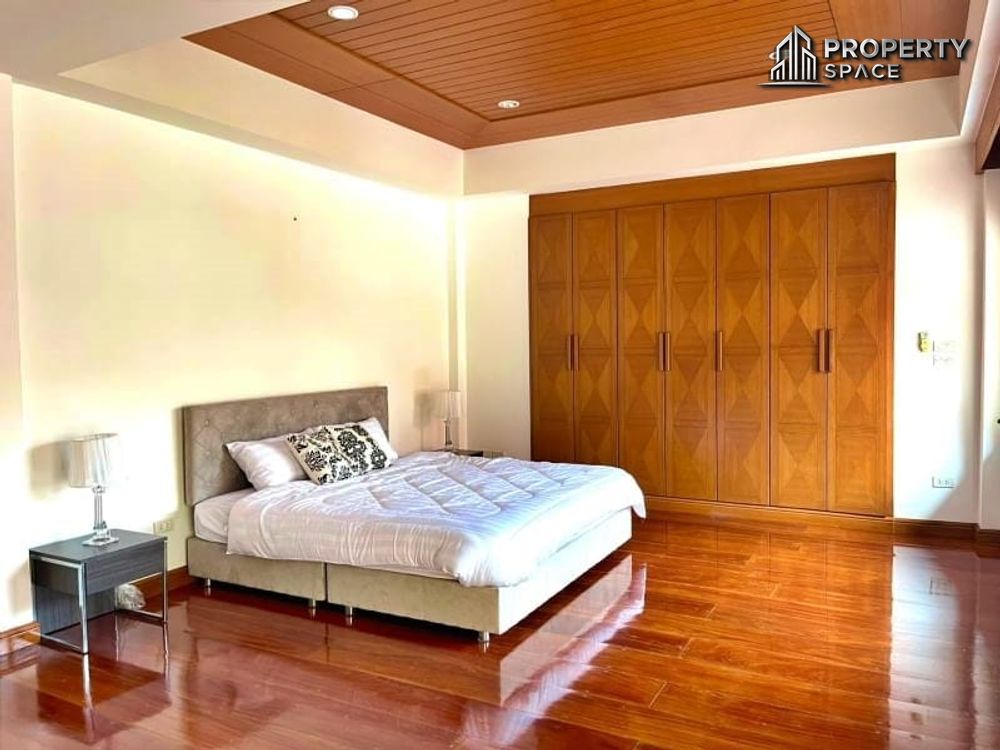 5 Bedroom Pool Villa In Grand Regent Residence Pattaya For Rent Image 11